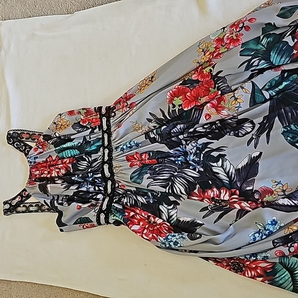 Badgley Mischka floral dress - Picture 7 of 11